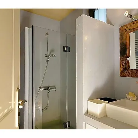 Sleeps 6 Pool Air Con Wifi *